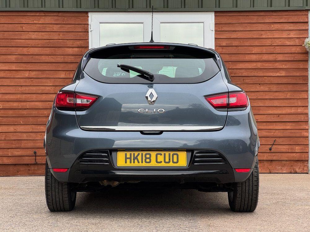 Used Renault Clio 2018 for sale - 76348782: Photo 4