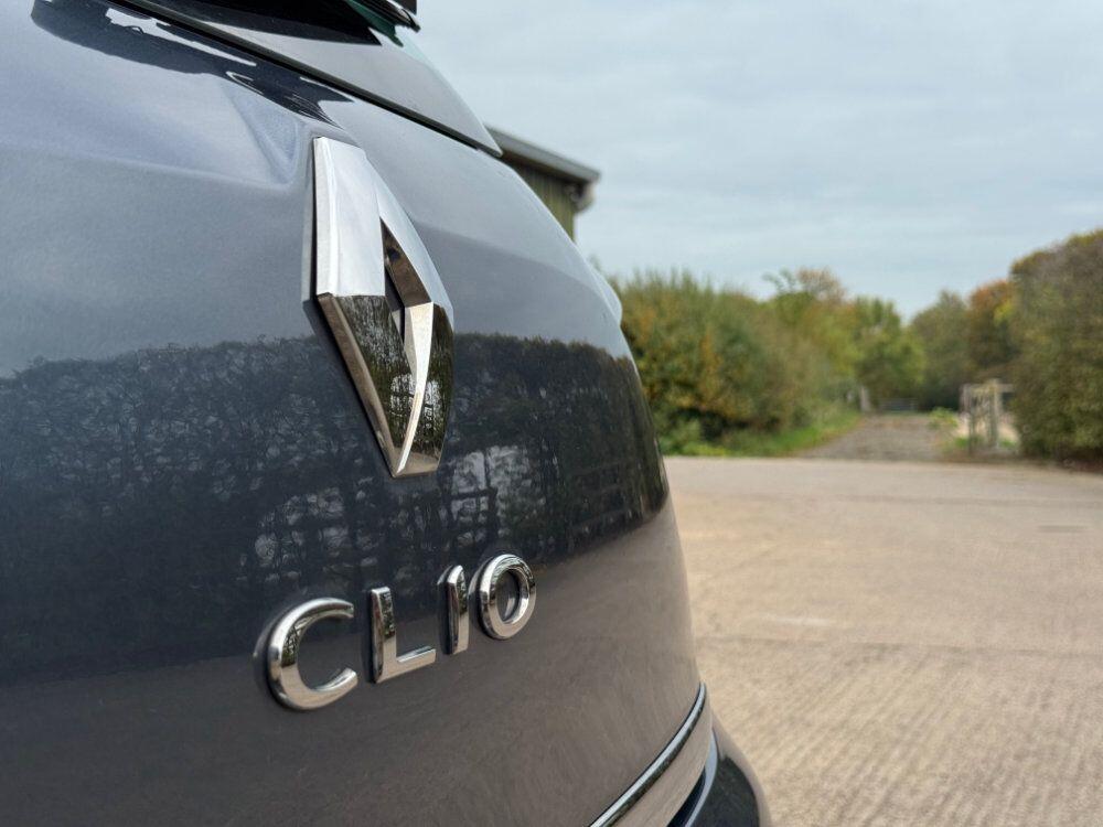 Used Renault Clio 2018 for sale - 76348782: Photo 63