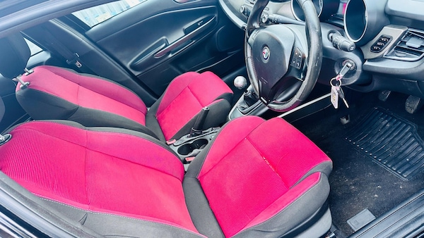 Used Alfa Romeo Giulietta 2014 for sale - 76319418: Photo 14