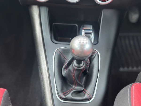 Used Alfa Romeo Giulietta 2014 for sale - 76319418: Photo 22