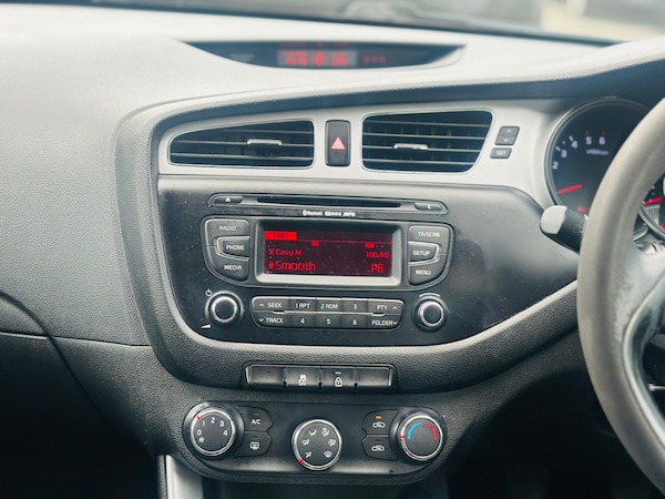 Used Kia Ceed 2014 for sale - 76319406: Photo 19