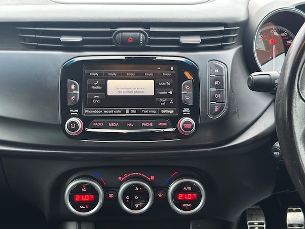 Used Alfa Romeo Giulietta 2015 for sale - 76319422: Photo 25
