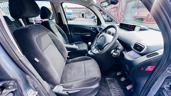 Used Citroen C3 Picasso 2010 for sale - 76319421: Photo 12