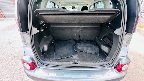 Used Citroen C3 Picasso 2010 for sale - 76319421: Photo 14