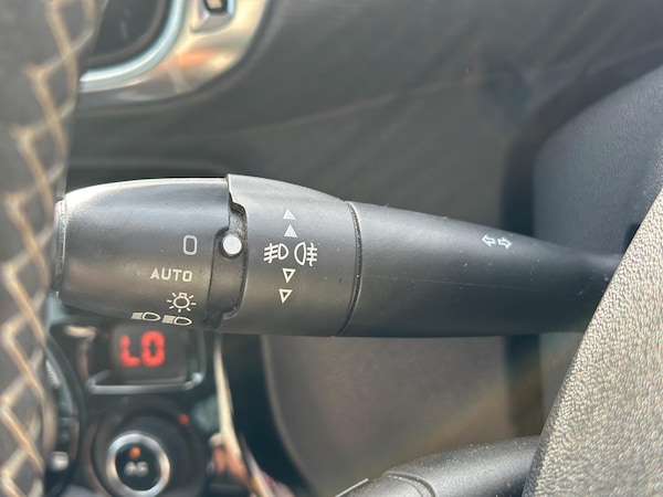 Used Citroen C3 Picasso 2010 for sale - 76319421: Photo 22