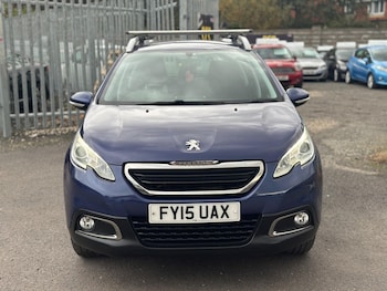 Used Peugeot 2008 2015 for sale - 76319419: Photo