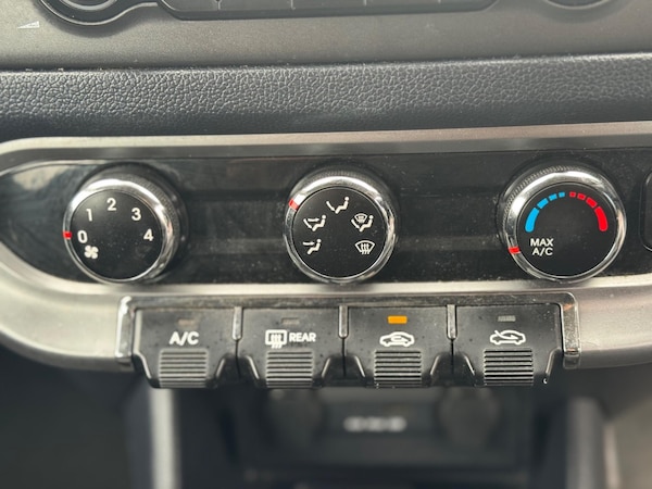 Used Kia Rio 2011 for sale - 76319409: Photo 19