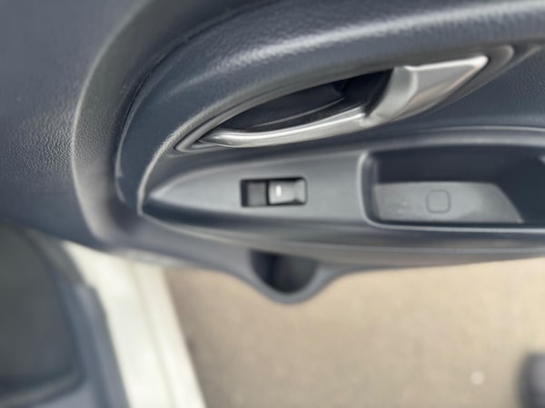Used Kia Rio 2011 for sale - 76319409: Photo 28