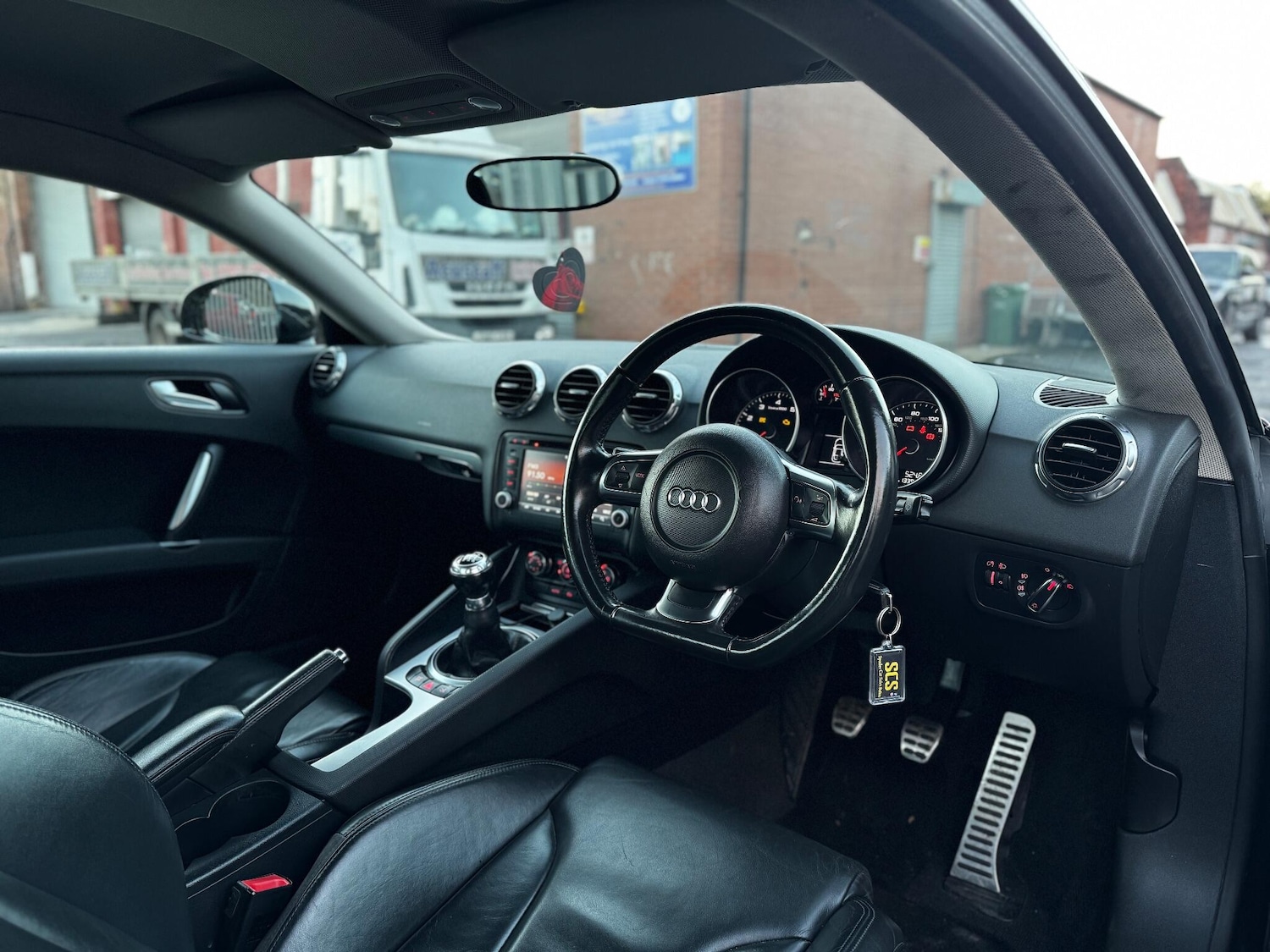 Used Audi TT for sale - 76522490: Photo 12