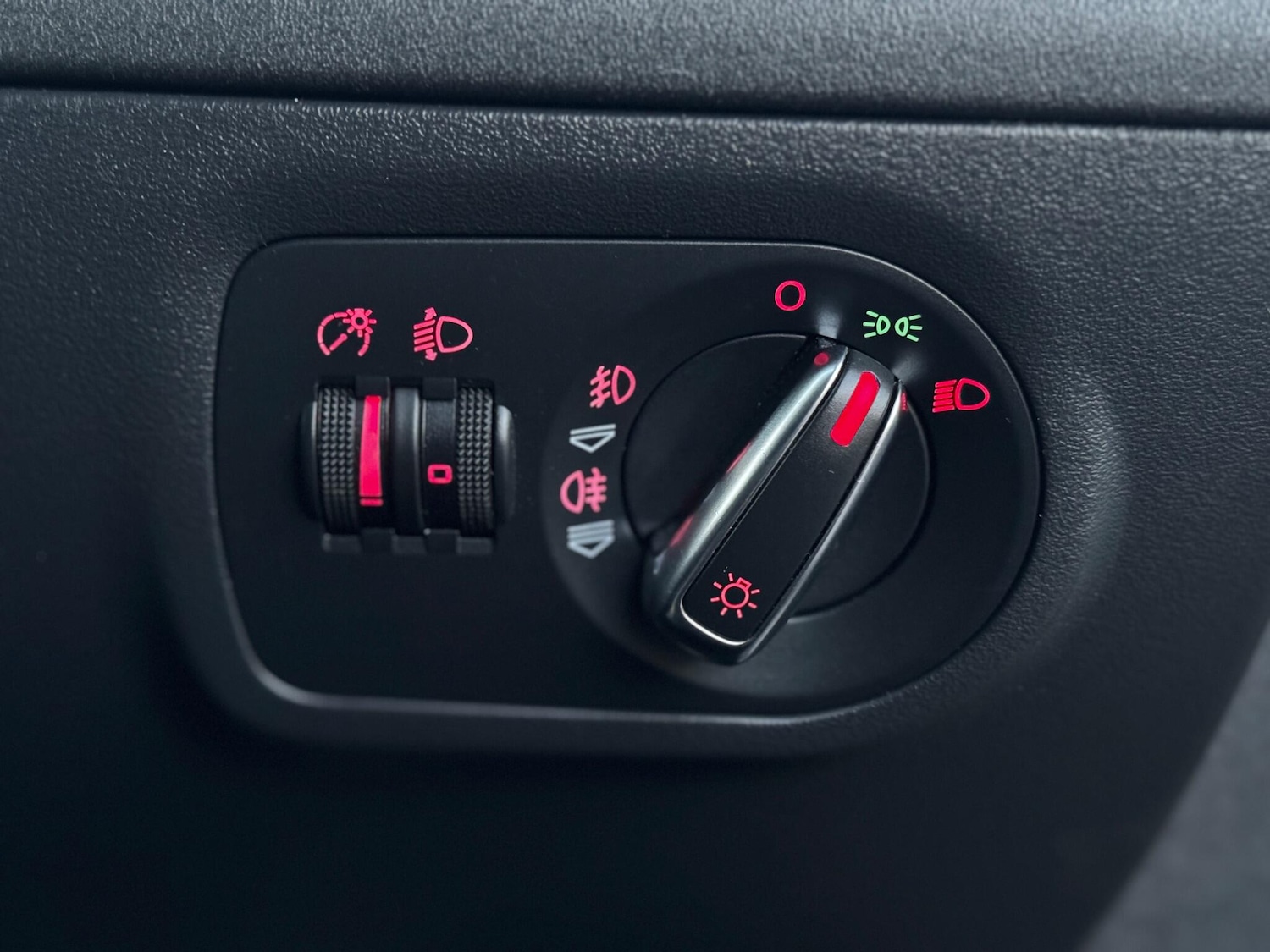 Used Audi TT for sale - 76522490: Photo 22