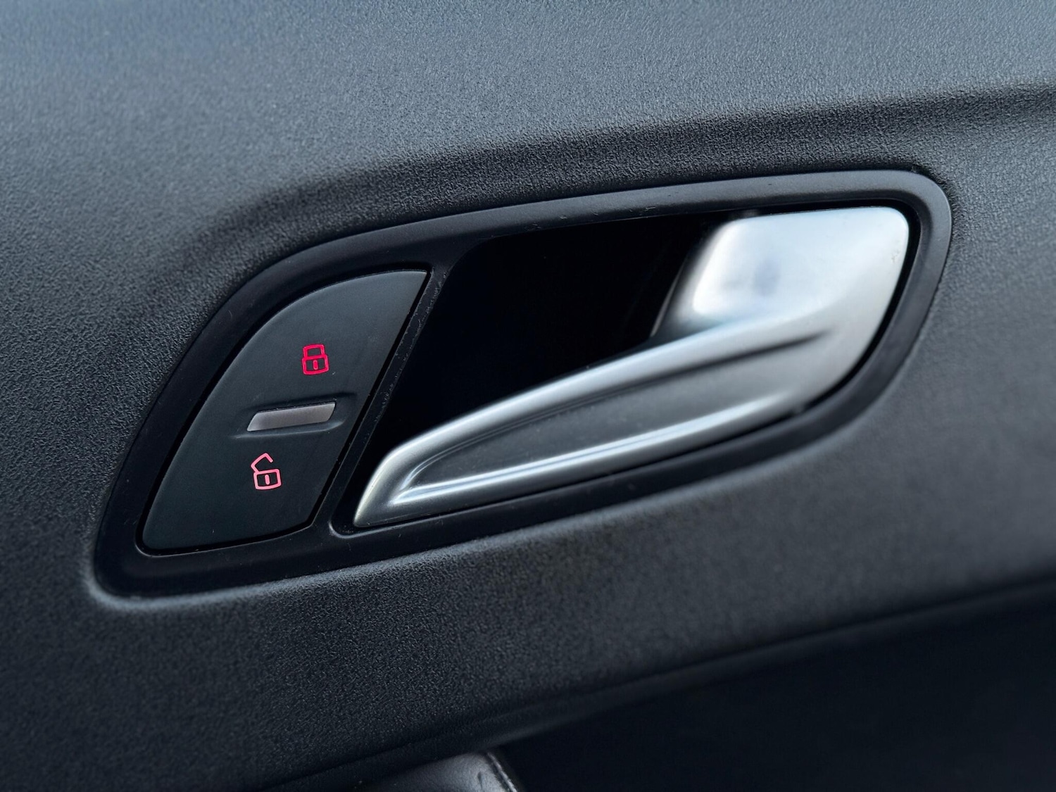 Used Audi TT for sale - 76522490: Photo 26