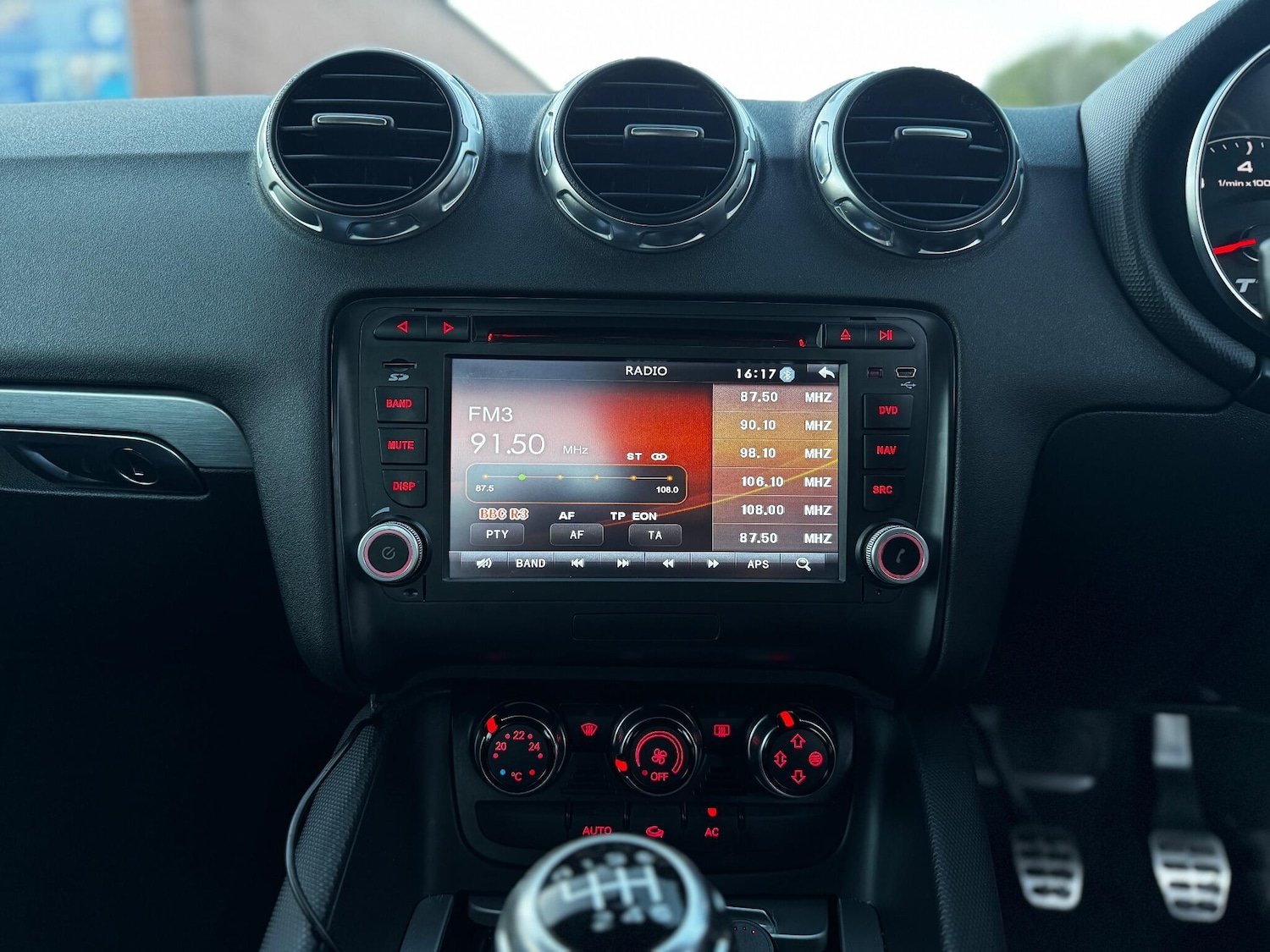 Used Audi TT for sale - 76522490: Photo 31