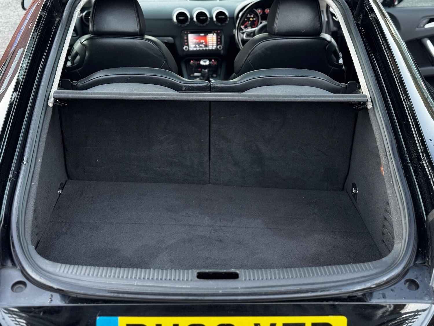 Used Audi TT for sale - 76522490: Photo 32