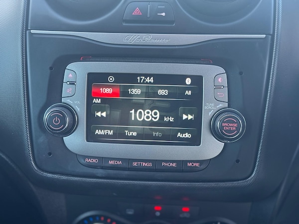 Used Alfa Romeo MiTo 2015 for sale - 76319412: Photo 21