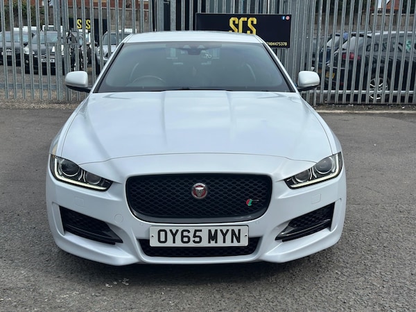 Used Jaguar XE 2015 for sale - 76319402: Photo 5