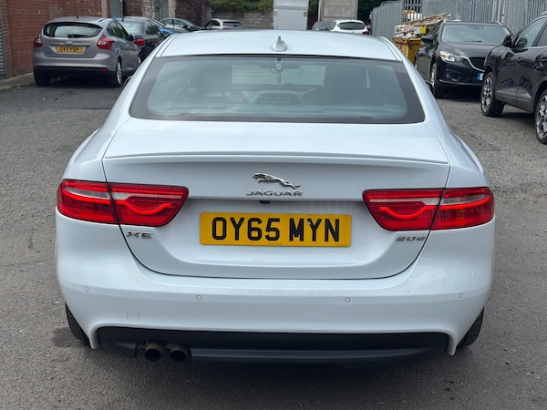 Used Jaguar XE 2015 for sale - 76319402: Photo 9