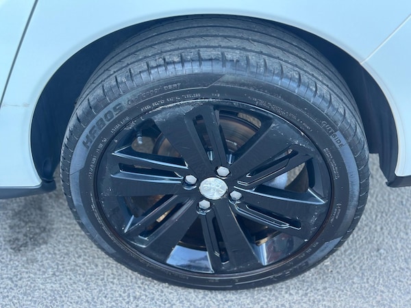 Used Peugeot 3008 2015 for sale - 76319404: Photo 45