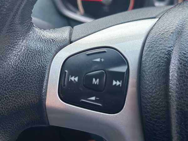 Used Ford Fiesta 2012 for sale - 76319399: Photo 20
