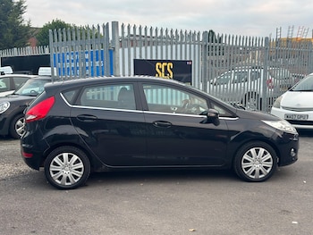 Used Ford Fiesta 2012 for sale - 76319399: Photo