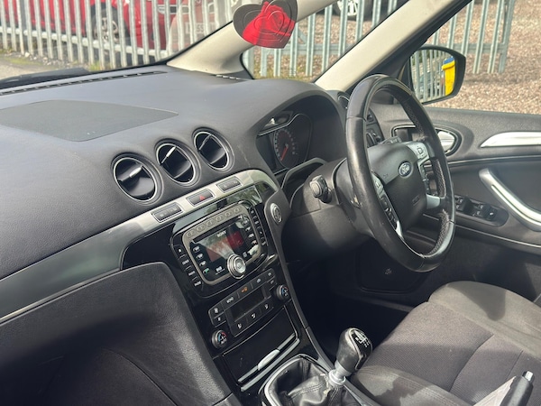 Used Ford S-Max 2014 for sale - 76319407: Photo 22