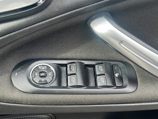 Used Ford S-Max 2014 for sale - 76319407: Photo 23