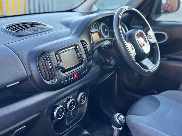 Used Fiat 500L 2015 for sale - 76319408: Photo 19