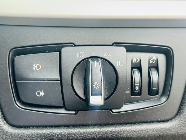 Used BMW 3 Series 2014 for sale - 76319395: Photo 24