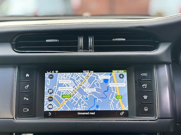 Used Jaguar XF 2016 for sale - 76319401: Photo 18