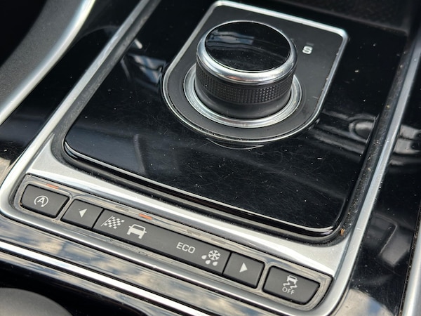 Used Jaguar XF 2016 for sale - 76319401: Photo 23