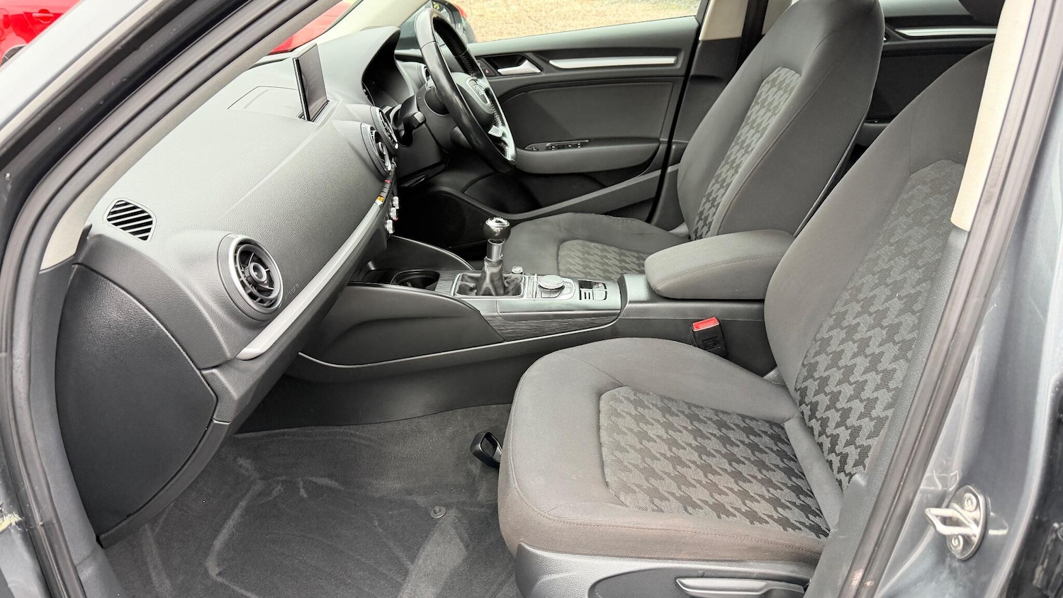 Used Audi A3 2015 for sale - 76592393: Photo 41