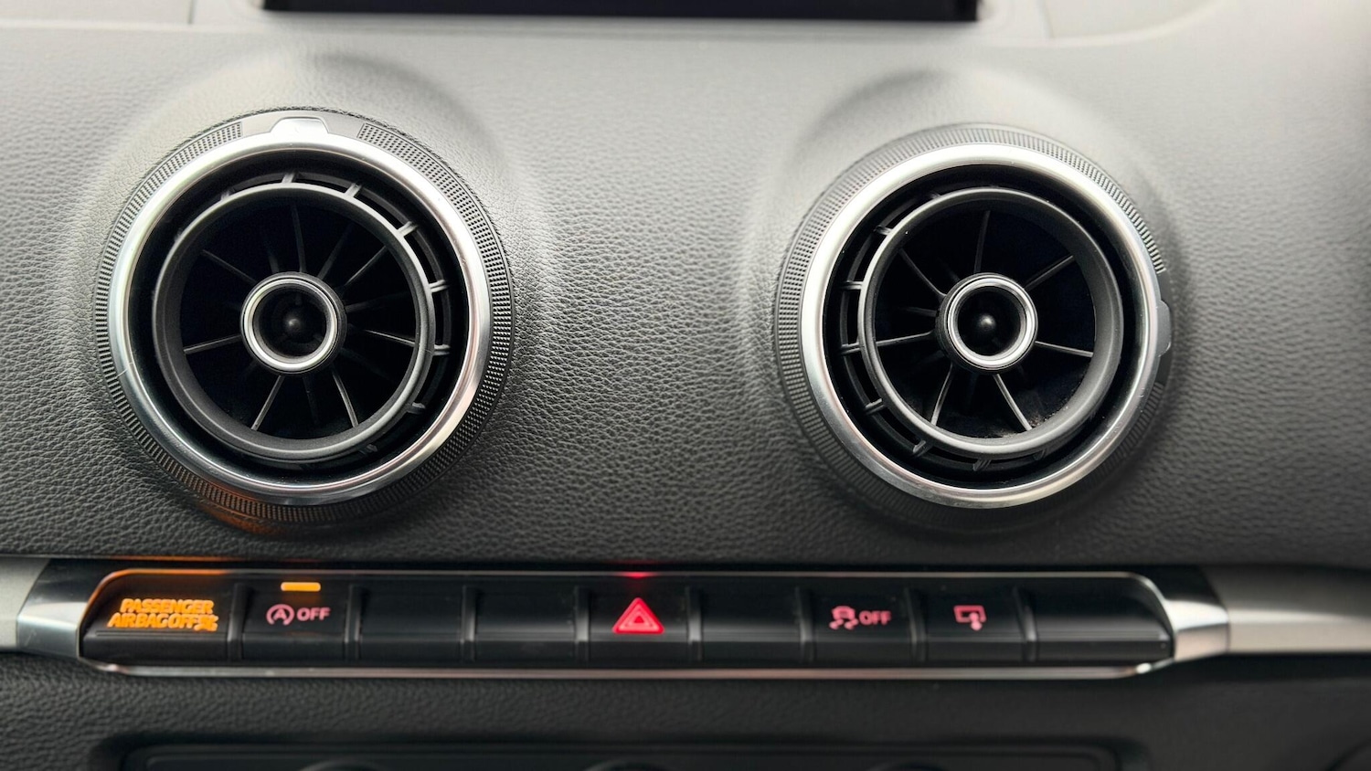 Used Audi A3 2015 for sale - 76592393: Photo 46