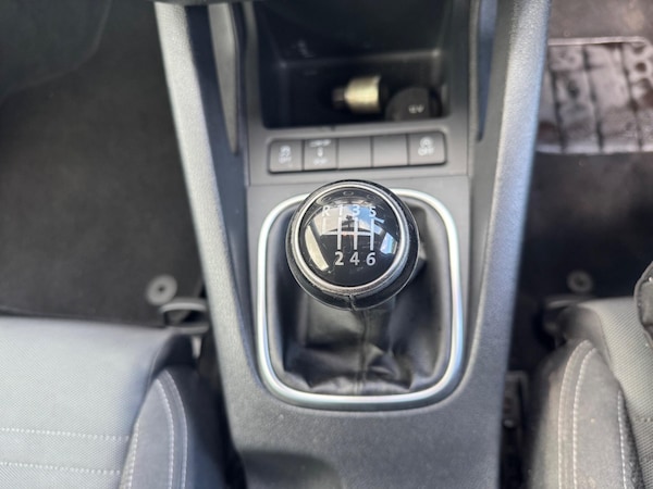 Used Volkswagen Scirocco 2012 for sale - 76319417: Photo 24