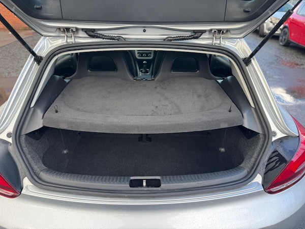 Used Volkswagen Scirocco 2012 for sale - 76319417: Photo 35