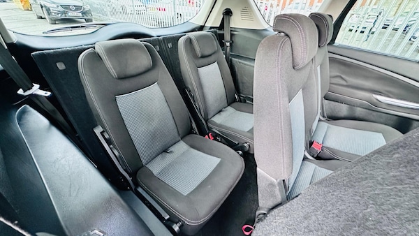 Used Ford S-Max 2011 for sale - 76319416: Photo 14