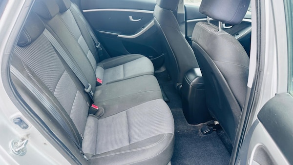 Used Hyundai i30 2012 for sale - 76319415: Photo 15