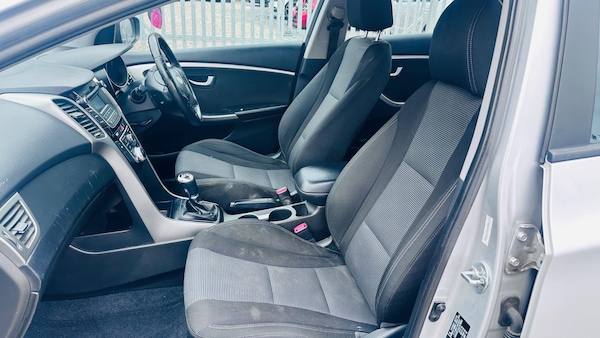 Used Hyundai i30 2012 for sale - 76319415: Photo 19