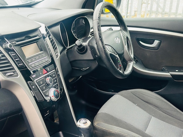 Used Hyundai i30 2012 for sale - 76319415: Photo 20