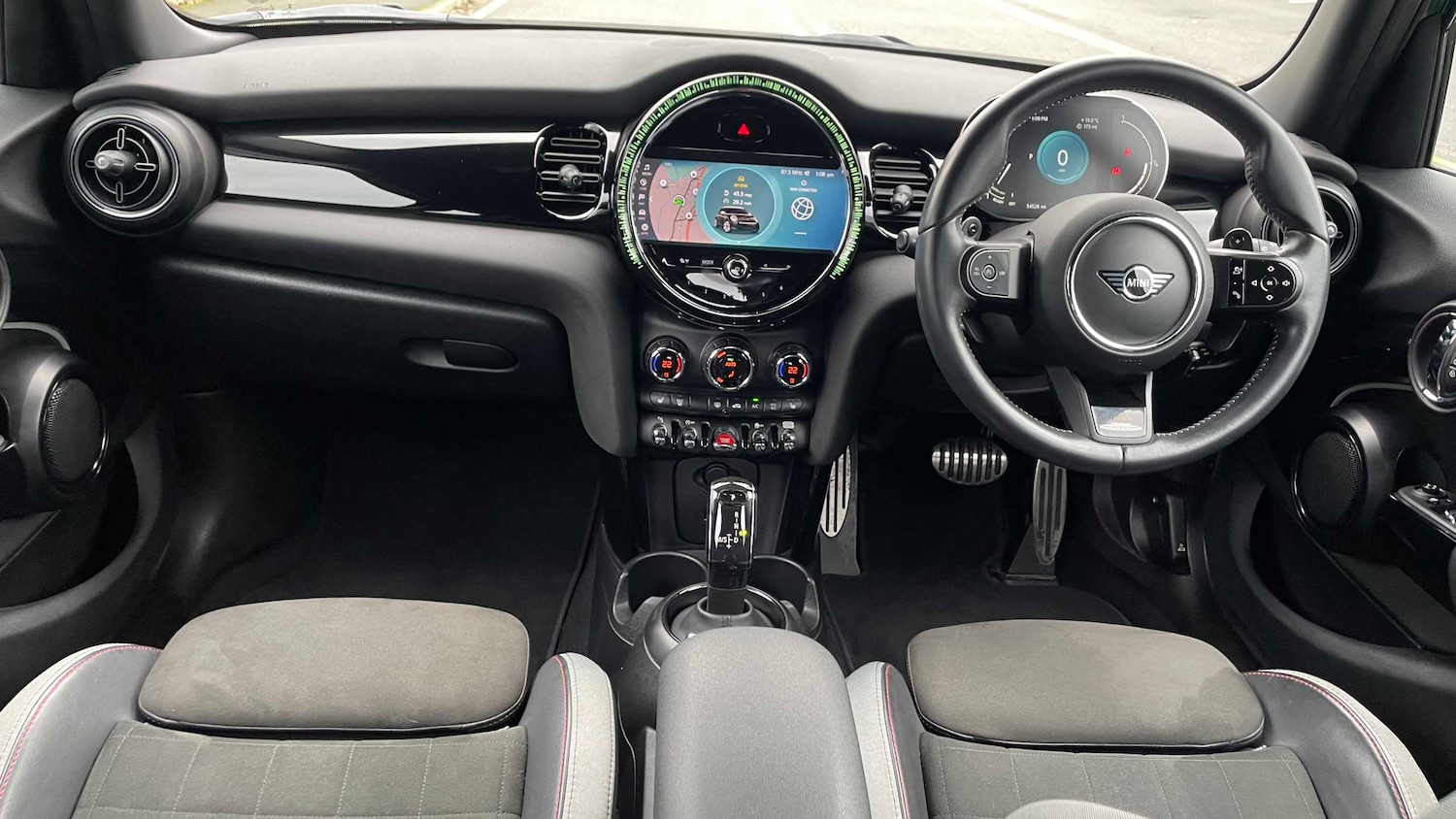 Used MINI Hatch 2021 for sale - 76475959: Photo 4