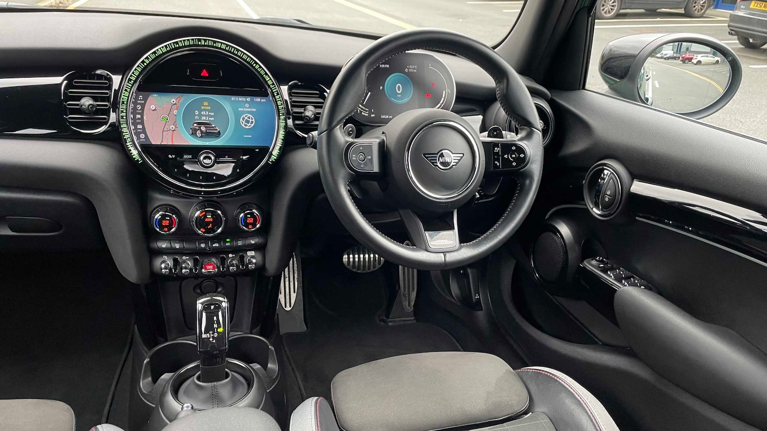 Used MINI Hatch 2021 for sale - 76475959: Photo 5