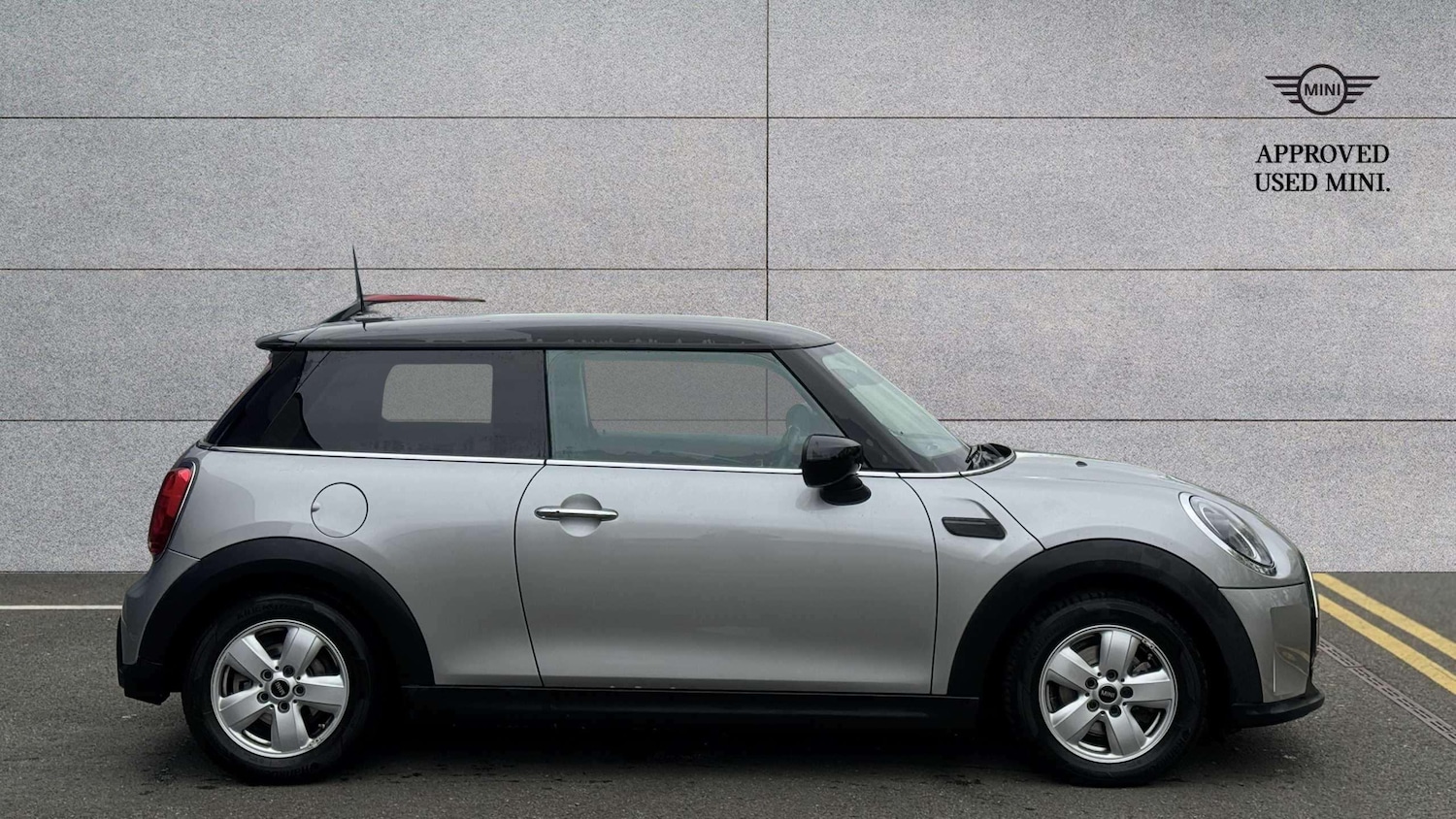 Used MINI Hatch 2024 for sale - 78137673: Photo 3