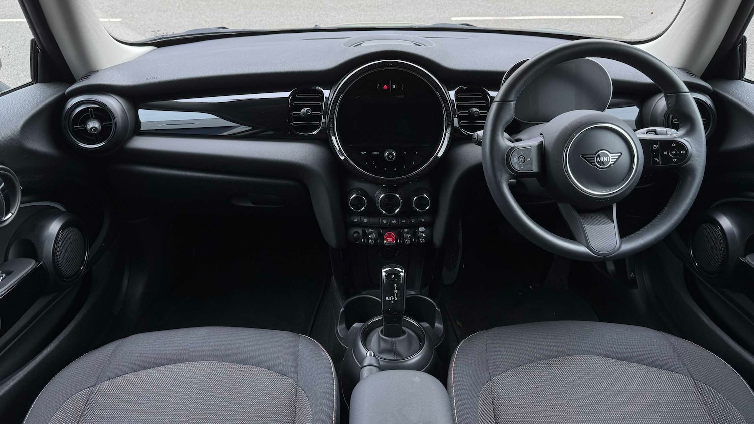 Used MINI Hatch 2024 for sale - 78137673: Photo 5