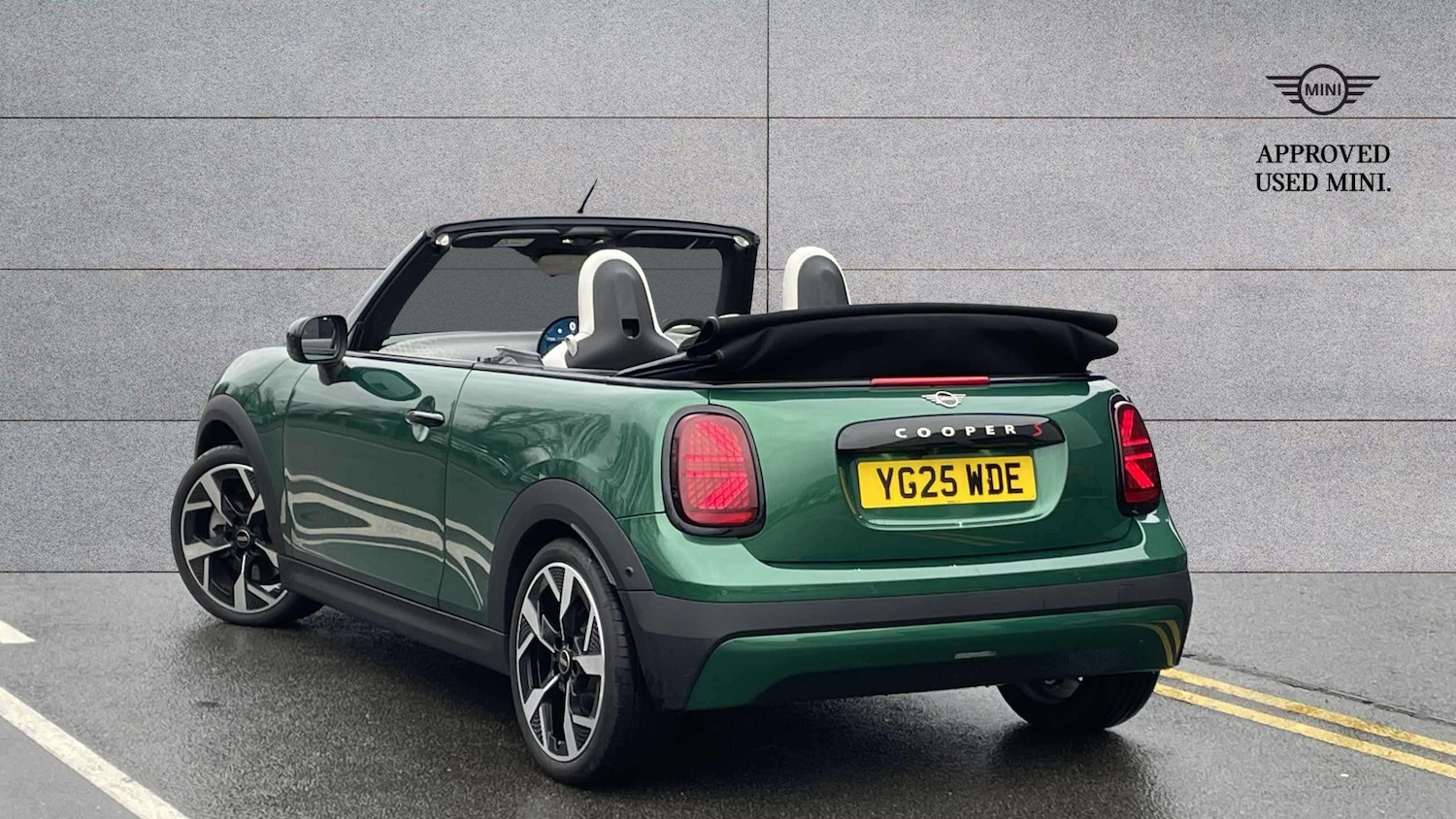 Used MINI Cooper 2025 for sale - 76978681: Photo 2