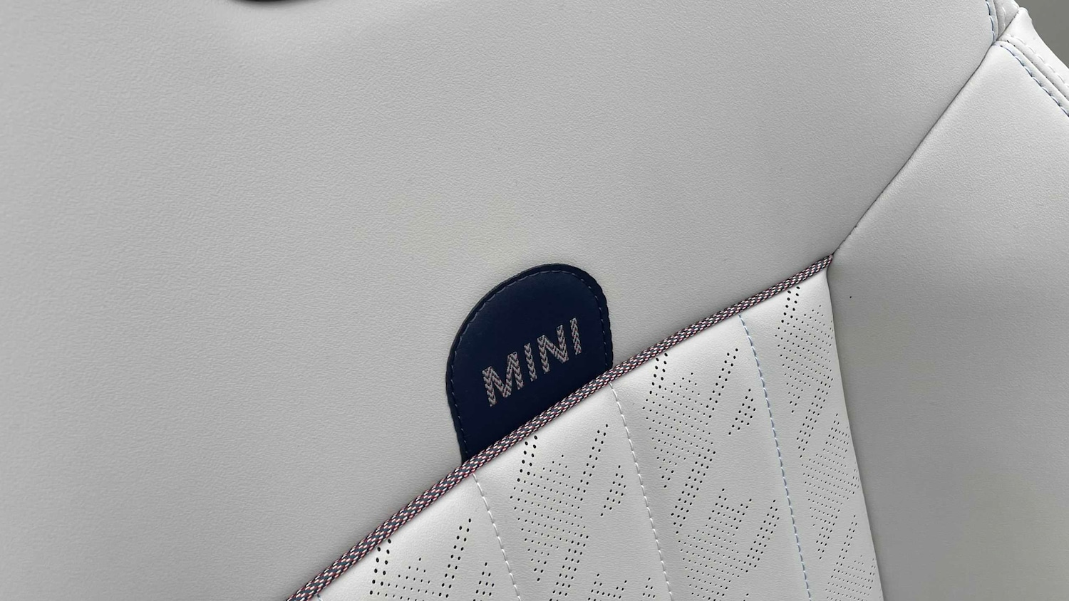 Used MINI Cooper 2025 for sale - 76978681: Photo 31