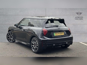 Used MINI Cooper 2024 for sale - 78104710: Photo