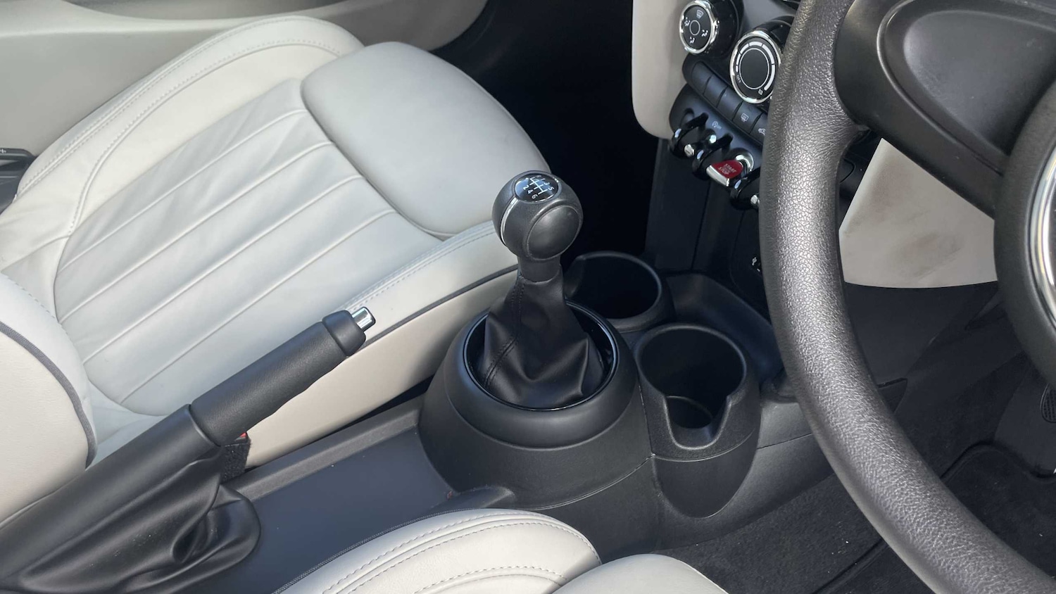 Used MINI Hatch 2017 for sale - 76362595: Photo 9