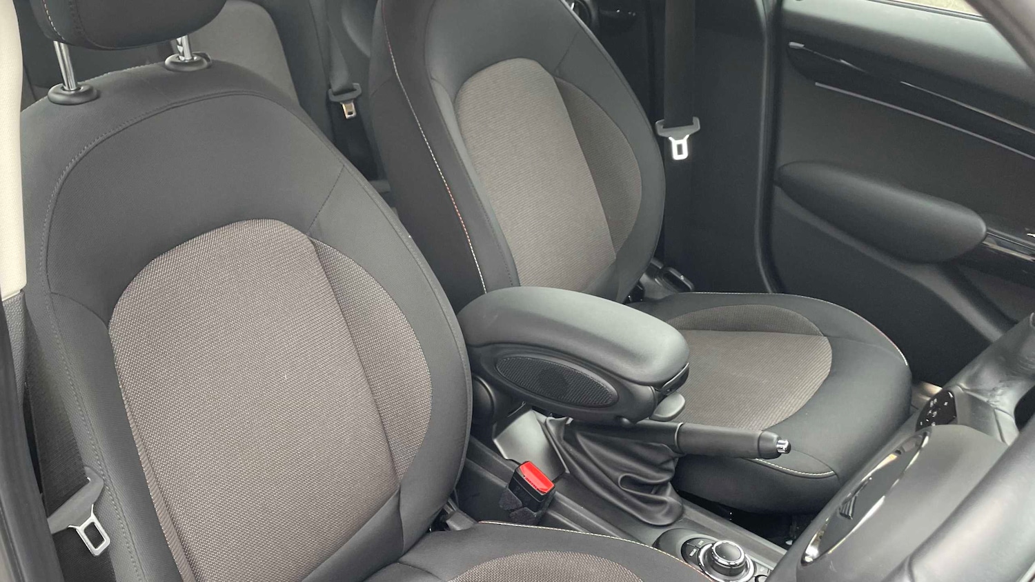 Used MINI Hatch 2023 for sale - 77979588: Photo 12