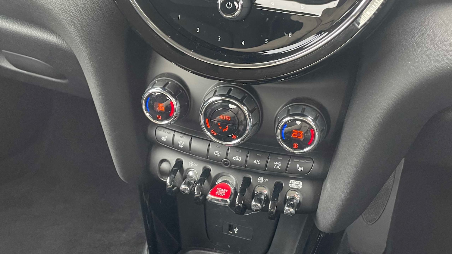 Used MINI Hatch 2023 for sale - 77979588: Photo 14