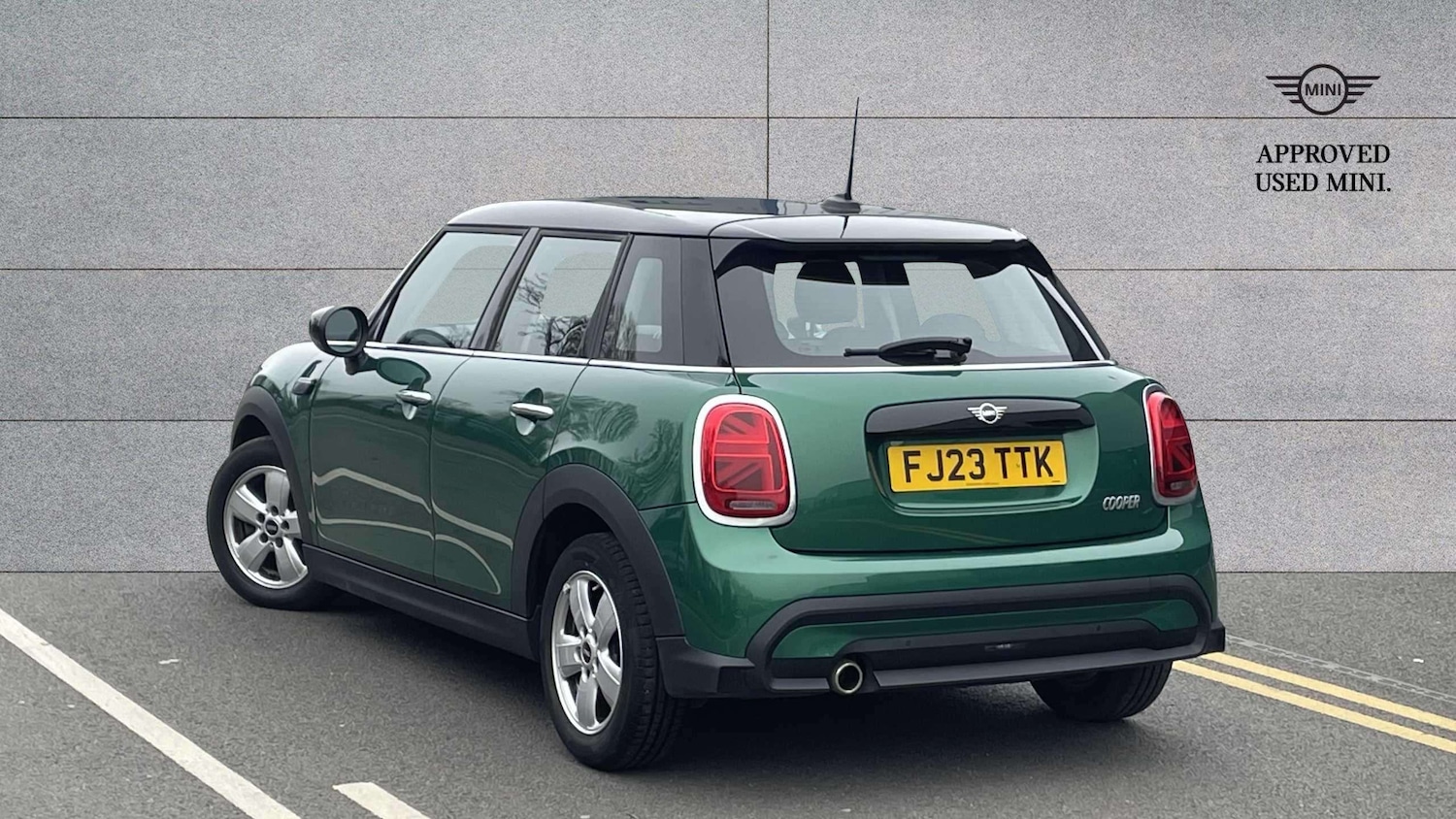 Used MINI Hatch 2023 for sale - 77979588: Photo 2