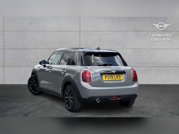 Used MINI Hatch 2019 for sale - 78754713: Photo