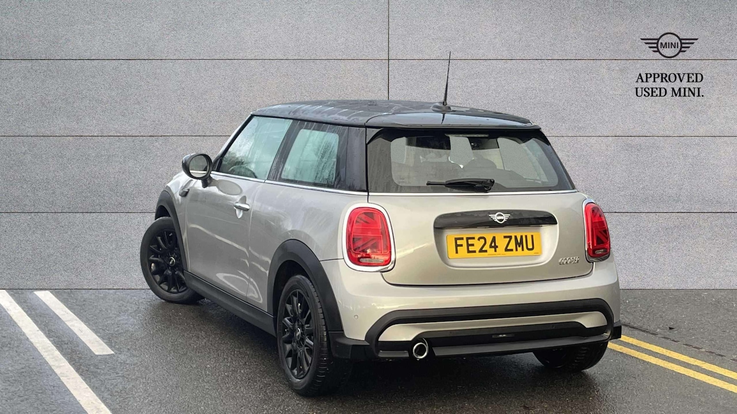 Used MINI Hatch 2024 for sale - 76755319: Photo 2